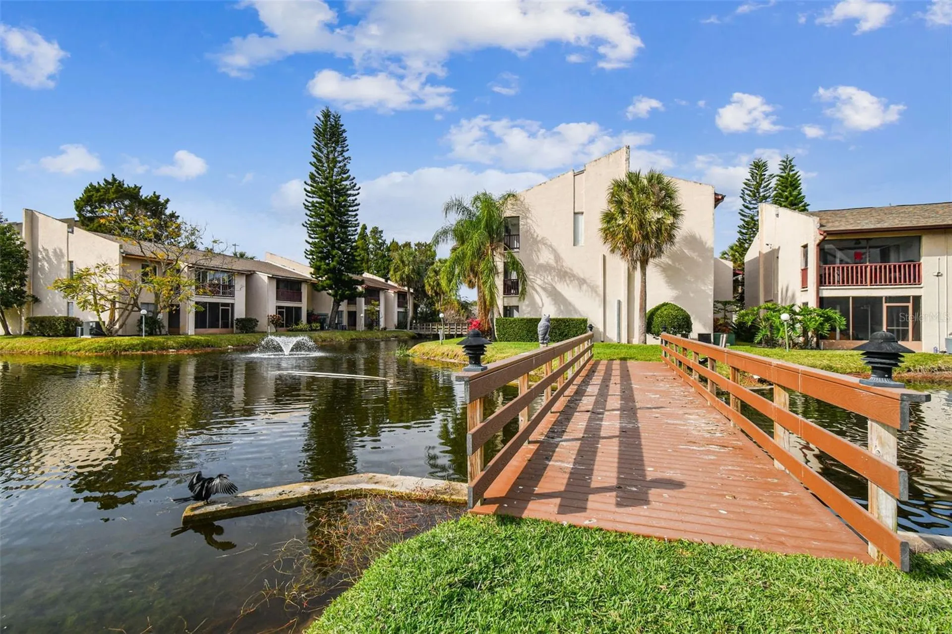 3841 S Lake Drive Tampa FL 33614