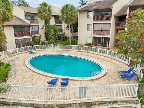 3841 S Lake Drive Tampa FL 33614