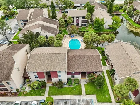 3841 S Lake Drive Tampa FL 33614