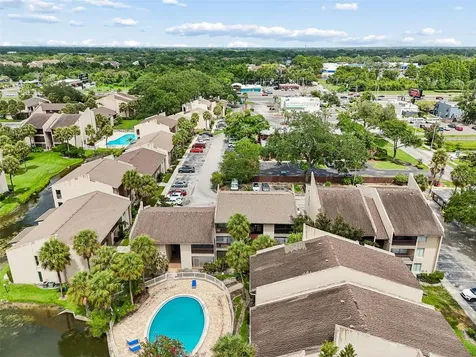 3841 S Lake Drive Tampa FL 33614