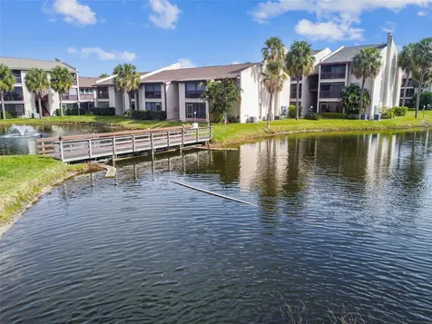 3841 S Lake Drive Tampa FL 33614