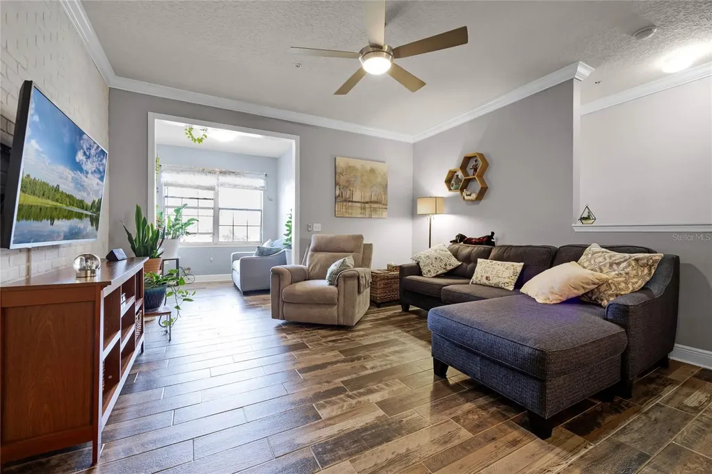 430 Southern Pecan Circle Winter Garden FL 34787