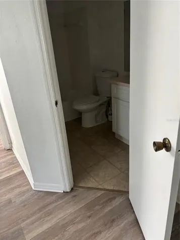 4642 Commander Drive Orlando FL 32822