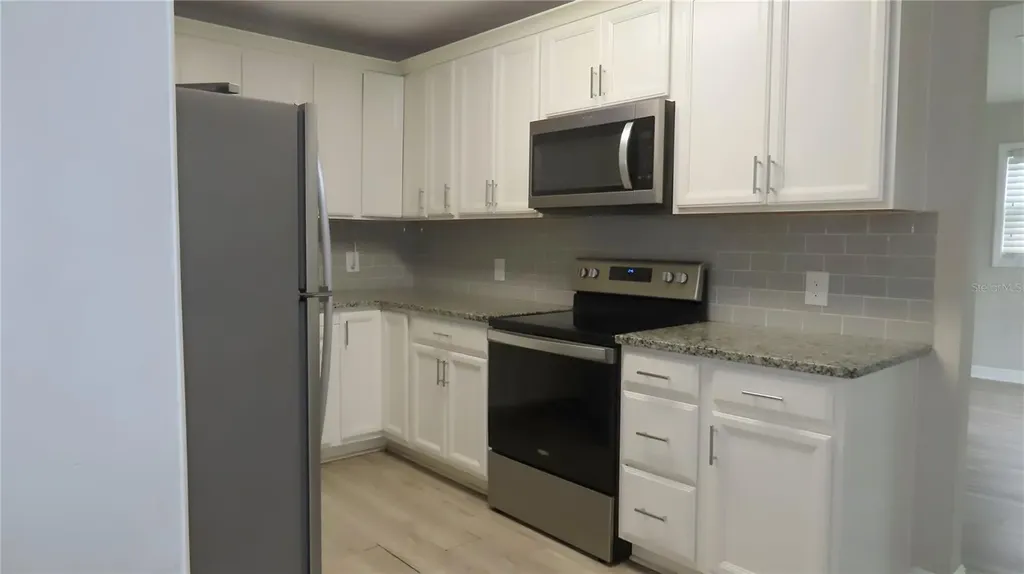 6543 34th Terrace N St Petersburg FL 33710