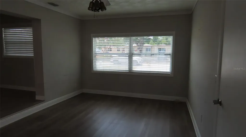 6543 34th Terrace N St Petersburg FL 33710