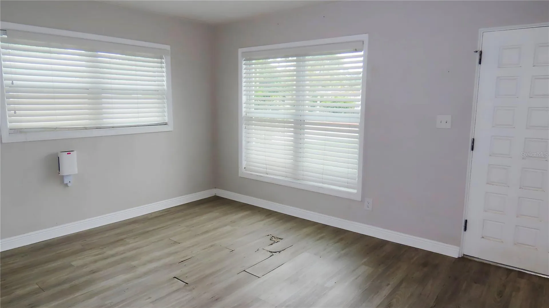 6543 34th Terrace N St Petersburg FL 33710
