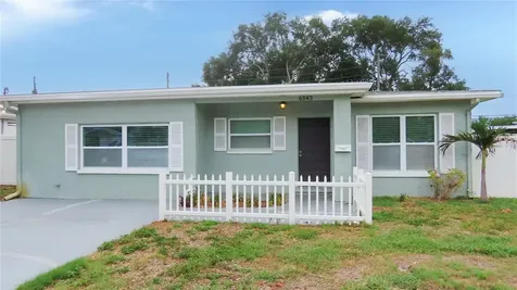 6543 34th Terrace N St Petersburg FL 33710