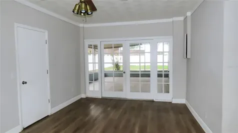 6543 34th Terrace N St Petersburg FL 33710