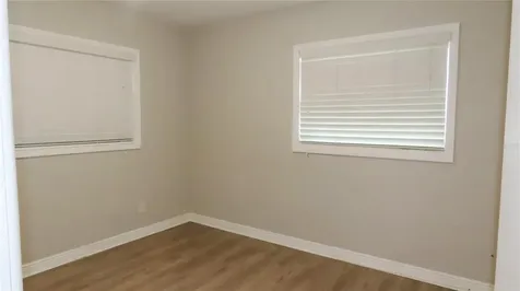 6543 34th Terrace N St Petersburg FL 33710