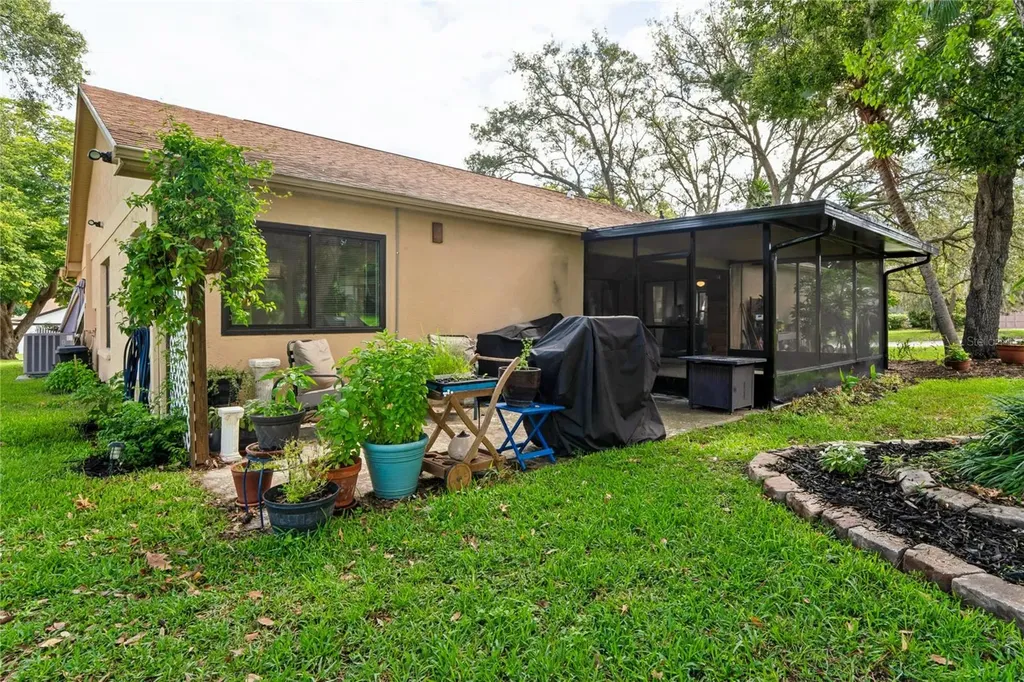 8050 Eacon Court Hudson FL 34667