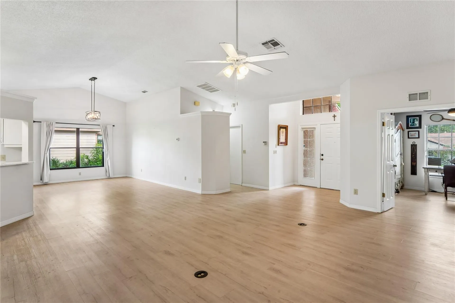 8050 Eacon Court Hudson FL 34667