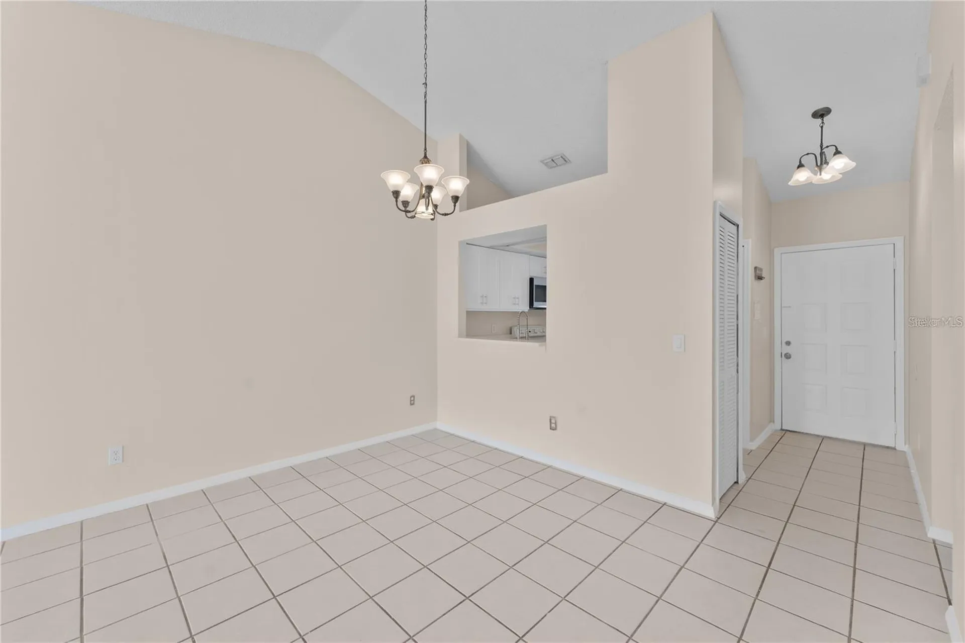 1113 Lucaya Circle Orlando FL 32824