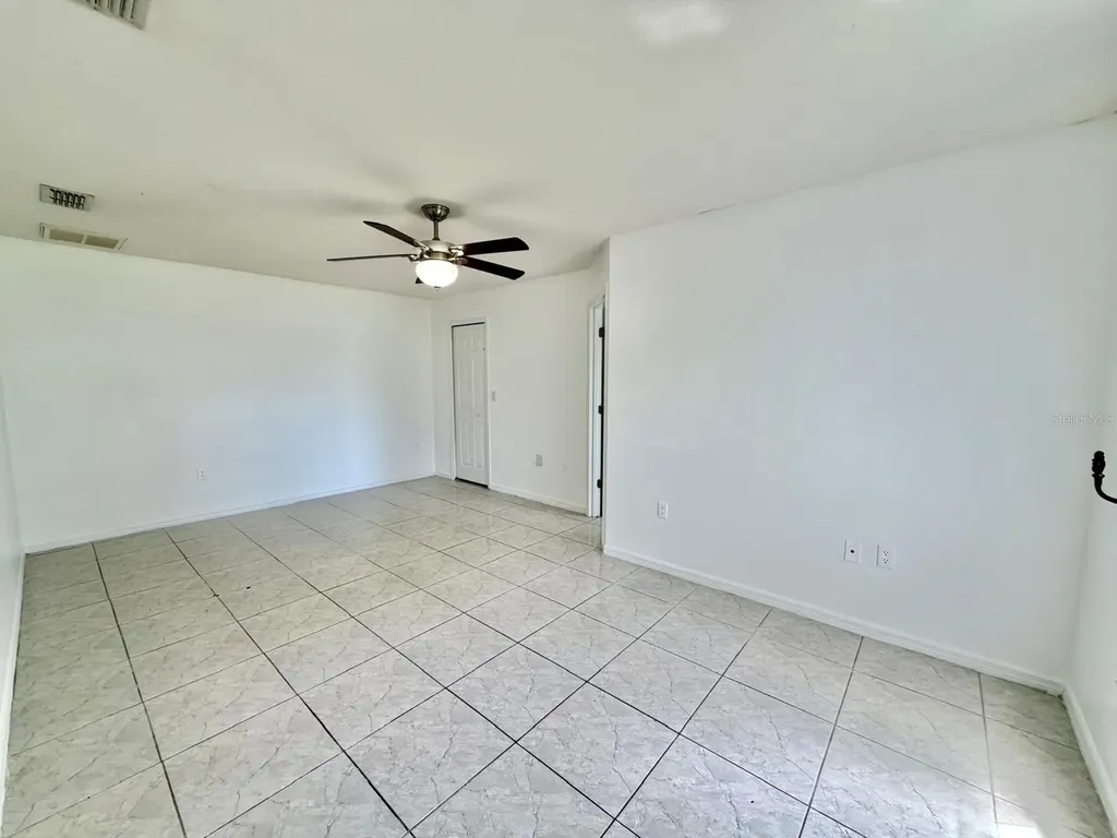 3264 Deltona Boulevard Spring Hill FL 34606