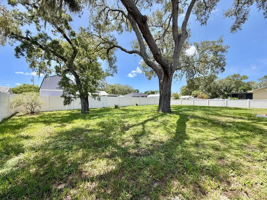 3264 Deltona Boulevard Spring Hill FL 34606