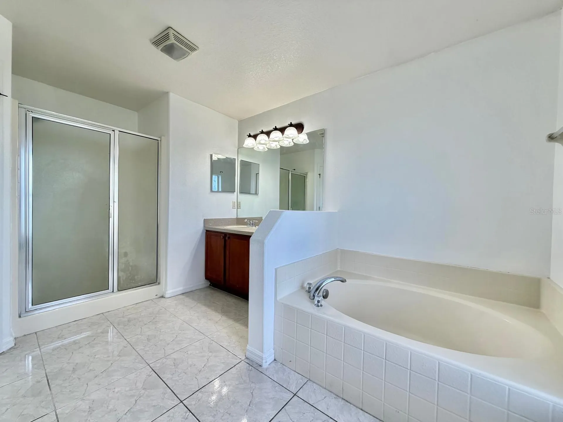 3264 Deltona Boulevard Spring Hill FL 34606