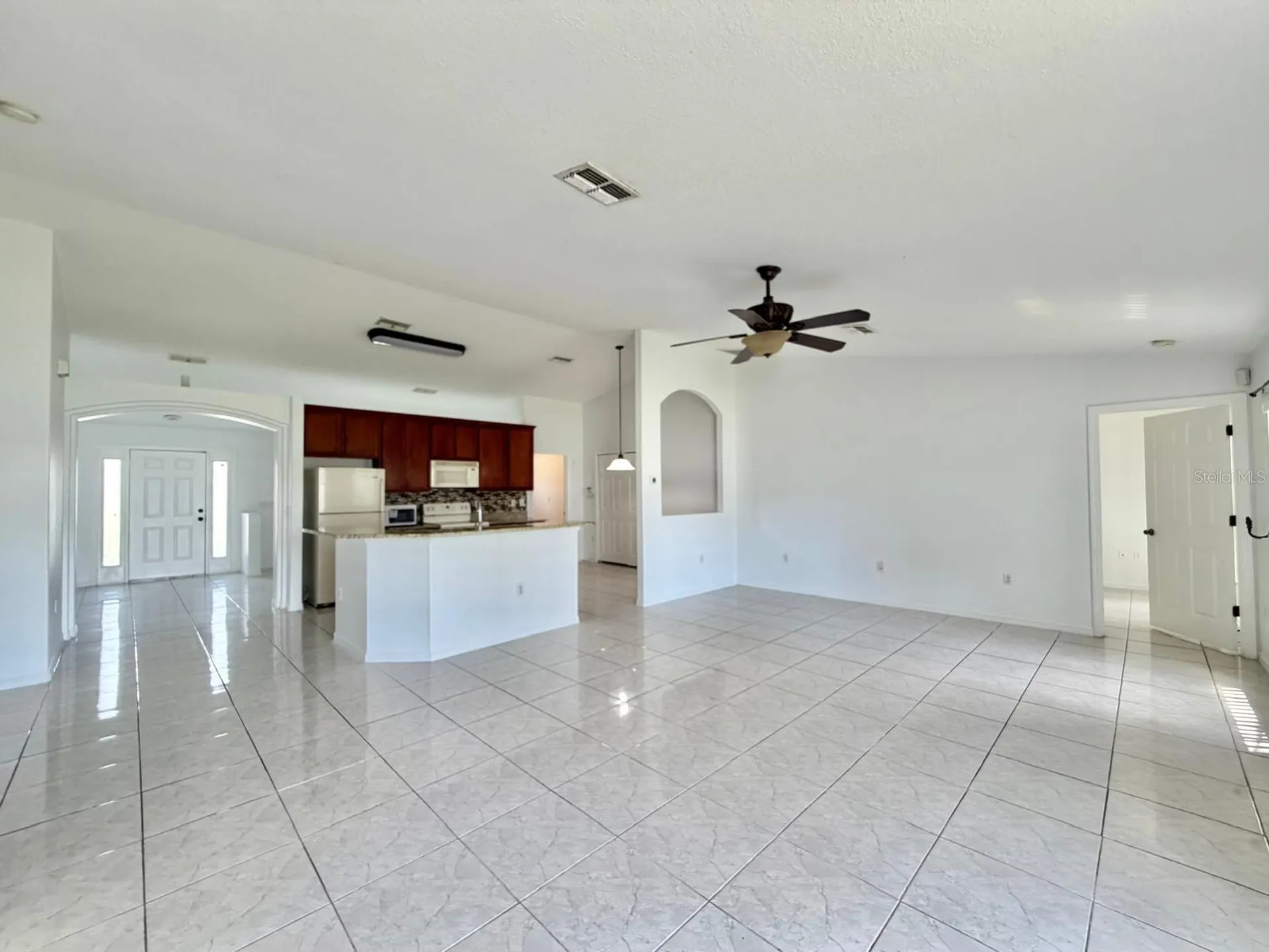 3264 Deltona Boulevard Spring Hill FL 34606