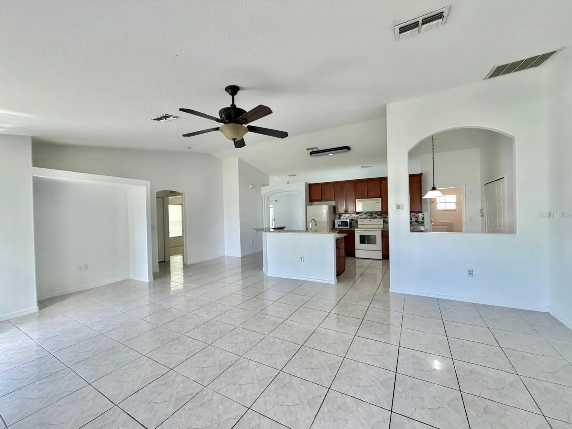3264 Deltona Boulevard Spring Hill FL 34606