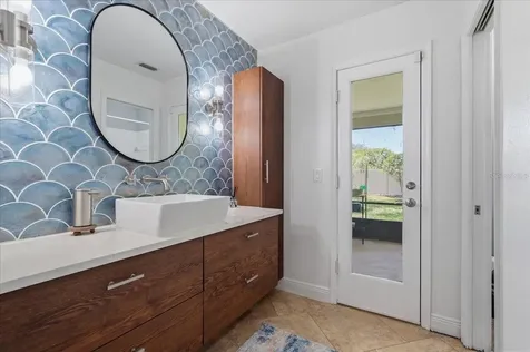 16043 Penwood Drive Tampa FL 33647