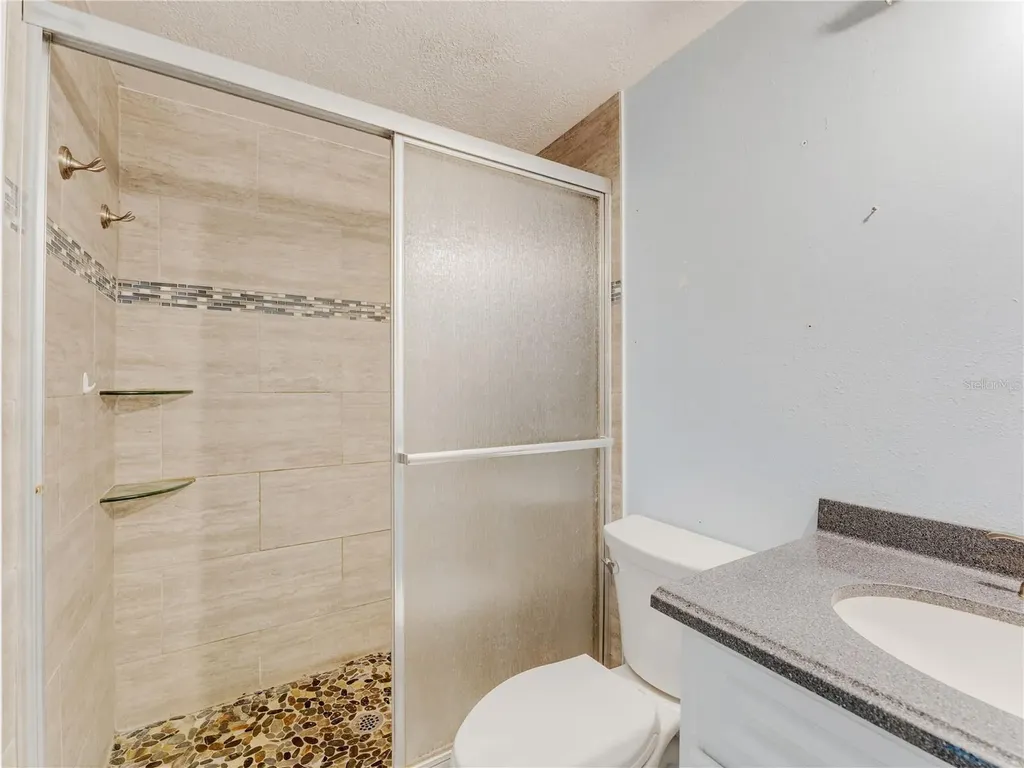 1116 E Oakwood Street Tarpon Springs FL 34689