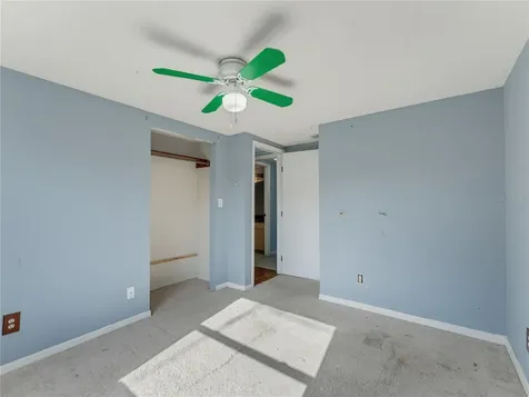 1116 E Oakwood Street Tarpon Springs FL 34689