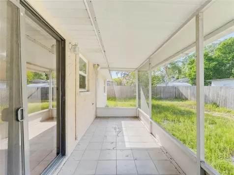 1116 E Oakwood Street Tarpon Springs FL 34689