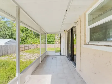 1116 E Oakwood Street Tarpon Springs FL 34689