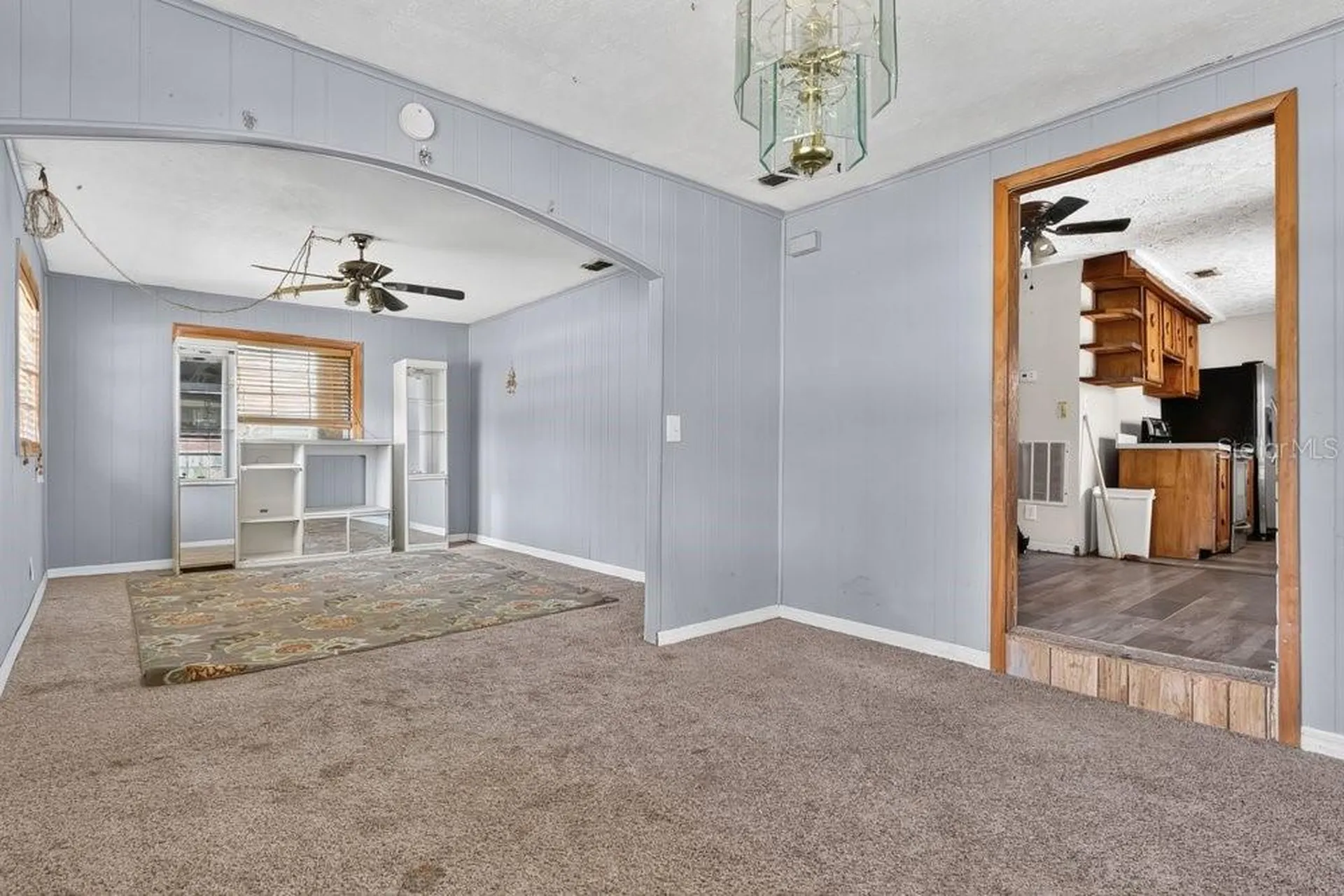 2110 James Drive Oviedo FL 32765