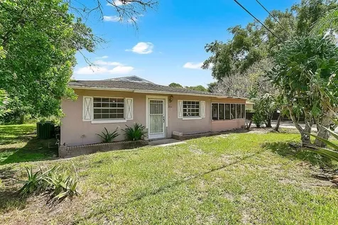 2110 James Drive Oviedo FL 32765