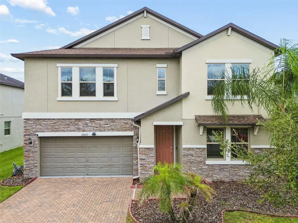 25057 Lambrusco Loop Lutz FL 33559