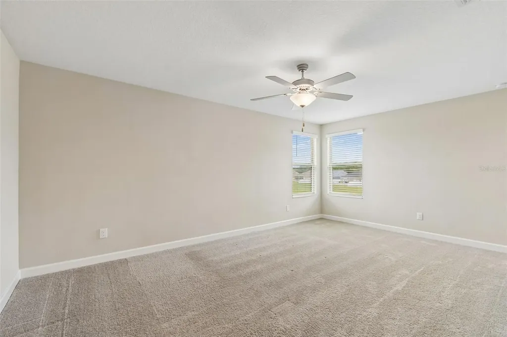 25057 Lambrusco Loop Lutz FL 33559