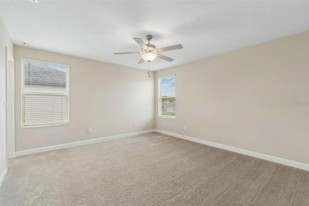 25057 Lambrusco Loop Lutz FL 33559
