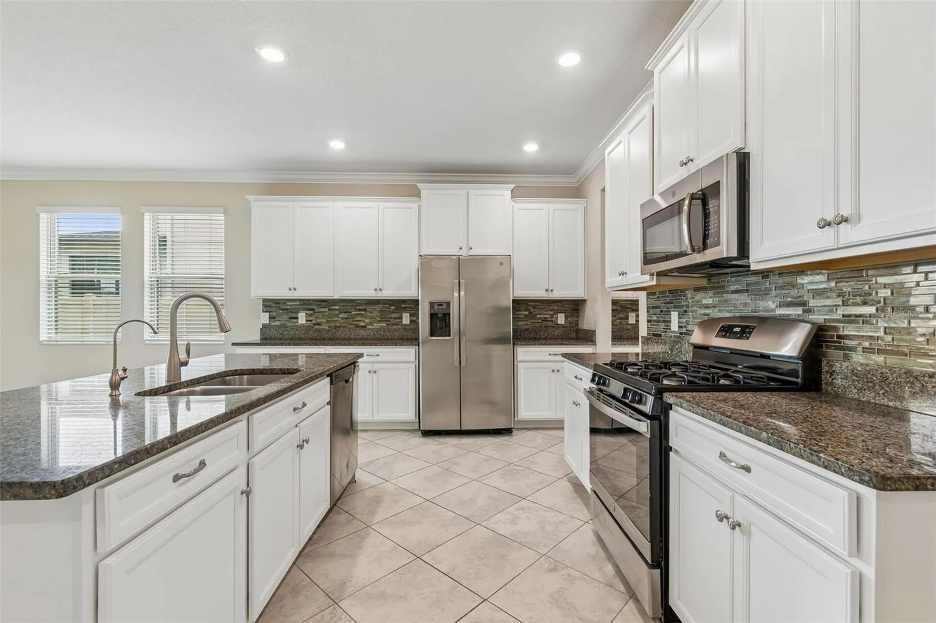 25057 Lambrusco Loop Lutz FL 33559