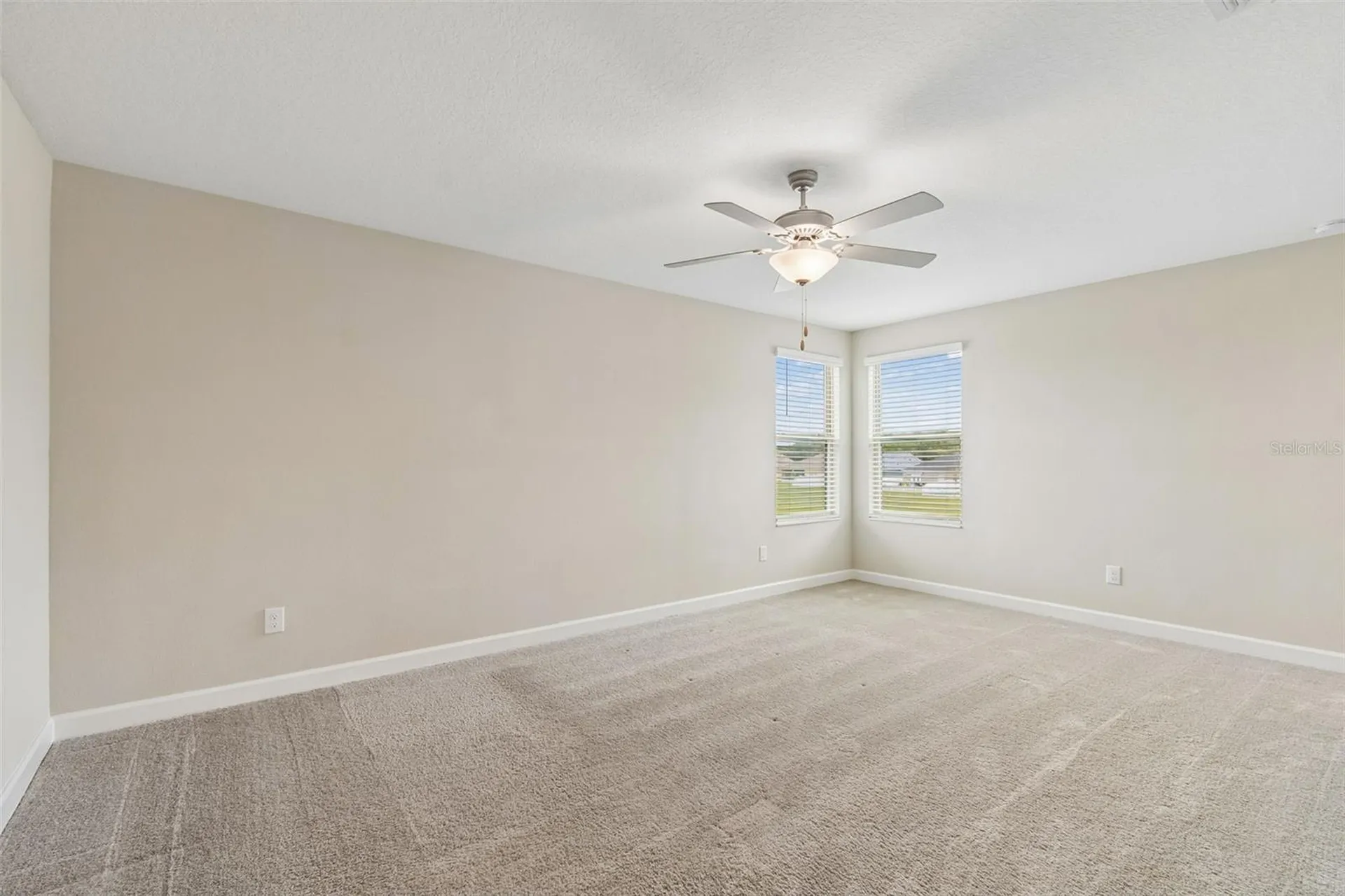 25057 Lambrusco Loop Lutz FL 33559