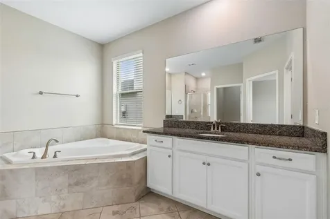 25057 Lambrusco Loop Lutz FL 33559