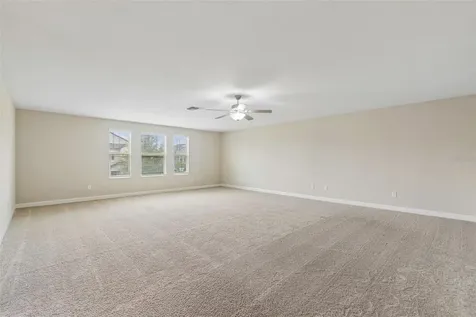 25057 Lambrusco Loop Lutz FL 33559