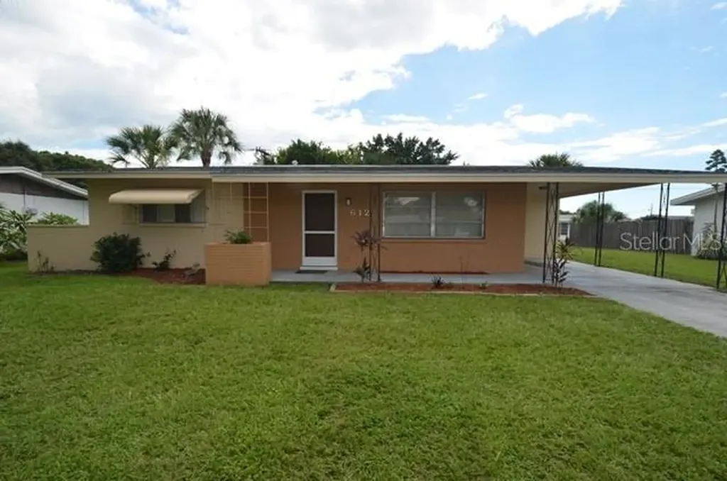 612 Shamrock Boulevard Venice FL 34293