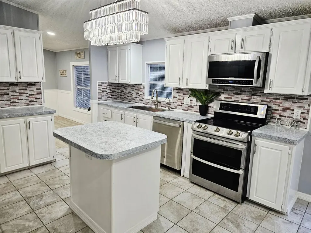 12119 Lamont Avenue New Port Richey FL 34654