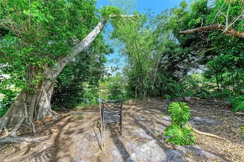 1003 83rd Street NW Bradenton FL 34209