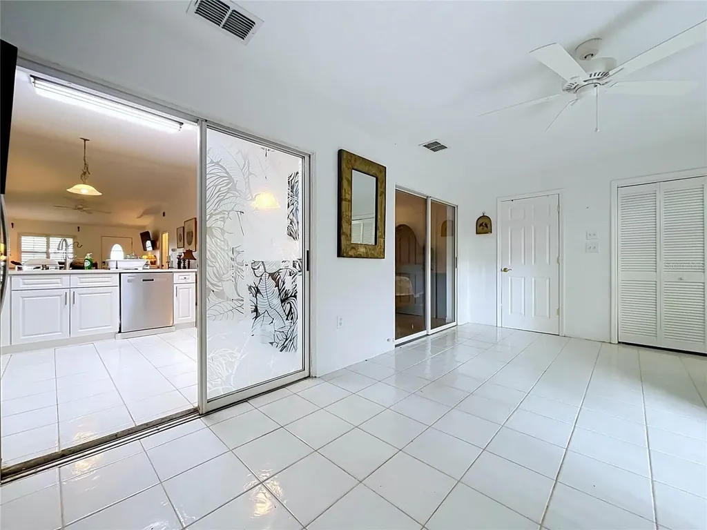 1172 Somerset Circle S Dunedin FL 34698