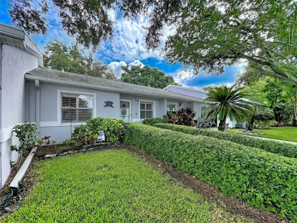 1172 Somerset Circle S Dunedin FL 34698