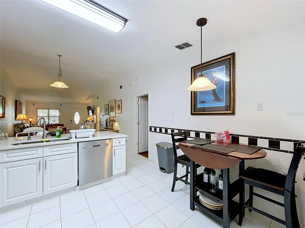 1172 Somerset Circle S Dunedin FL 34698