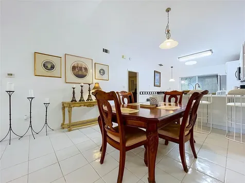 1172 Somerset Circle S Dunedin FL 34698