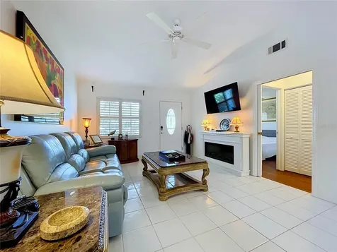 1172 Somerset Circle S Dunedin FL 34698