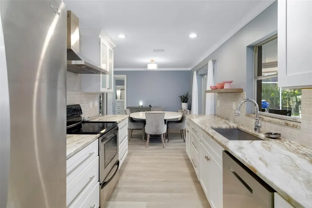 3304 Spring Mill Circle Sarasota FL 34239