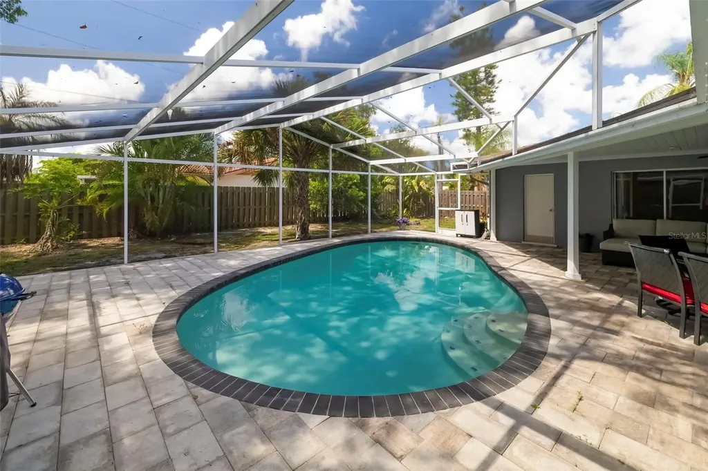 3304 Spring Mill Circle Sarasota FL 34239