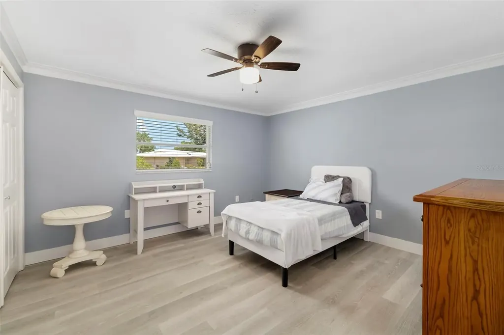 3304 Spring Mill Circle Sarasota FL 34239