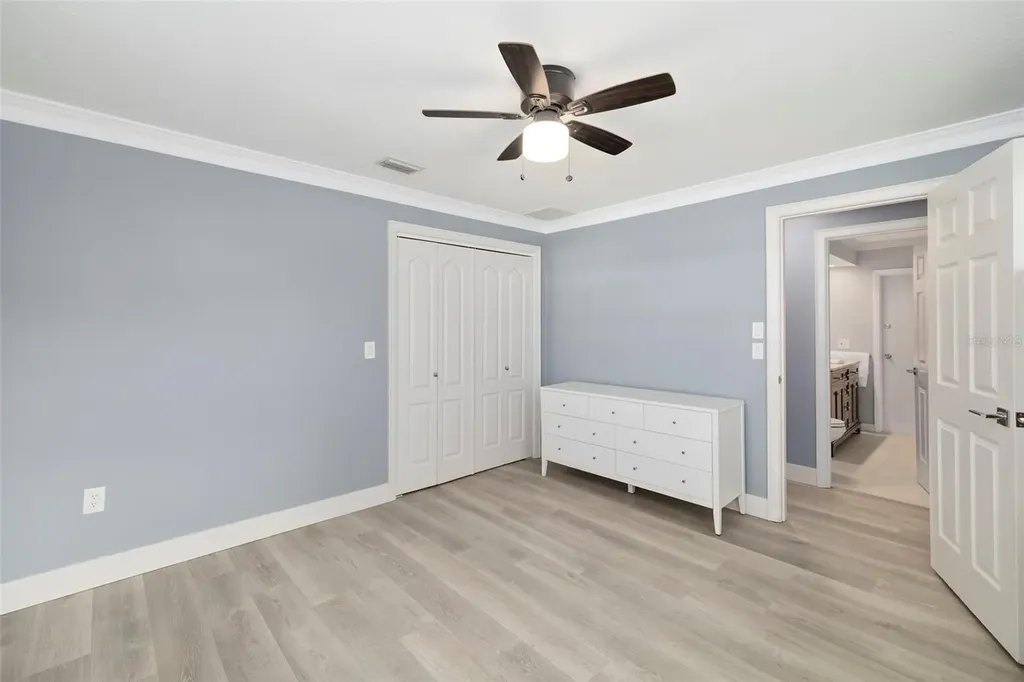 3304 Spring Mill Circle Sarasota FL 34239