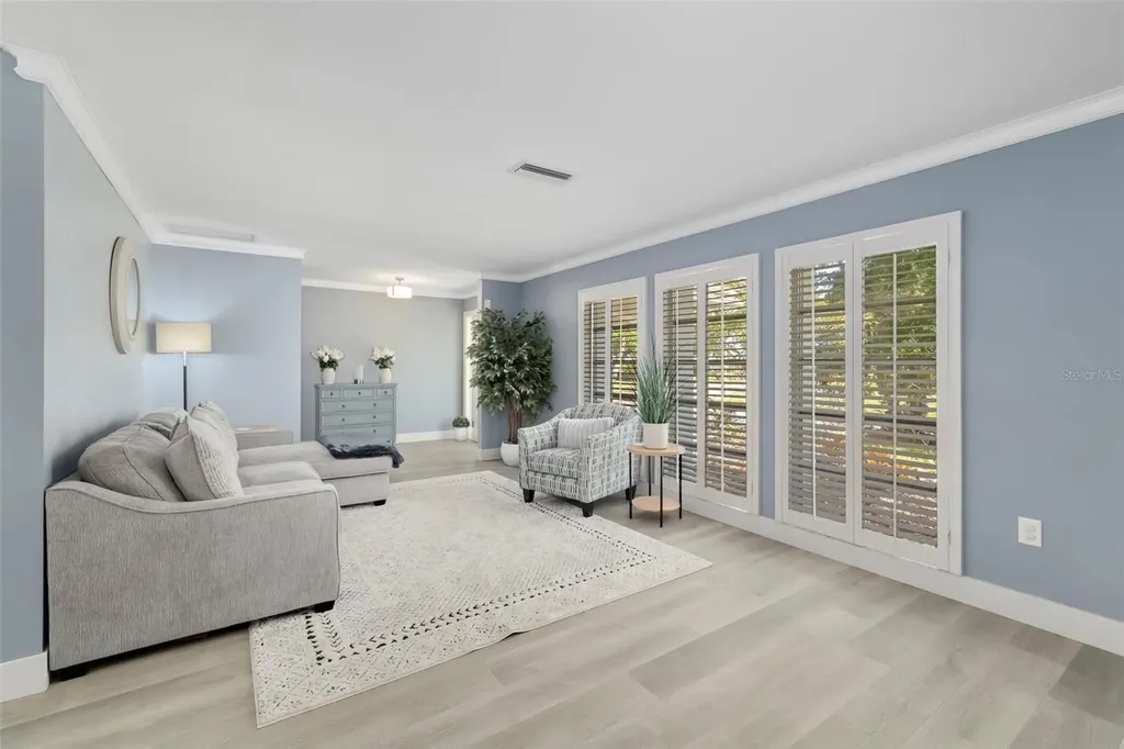3304 Spring Mill Circle Sarasota FL 34239