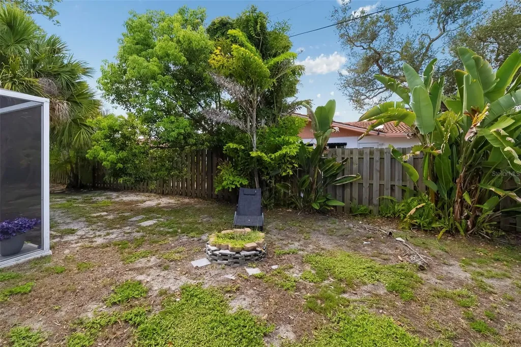 3304 Spring Mill Circle Sarasota FL 34239