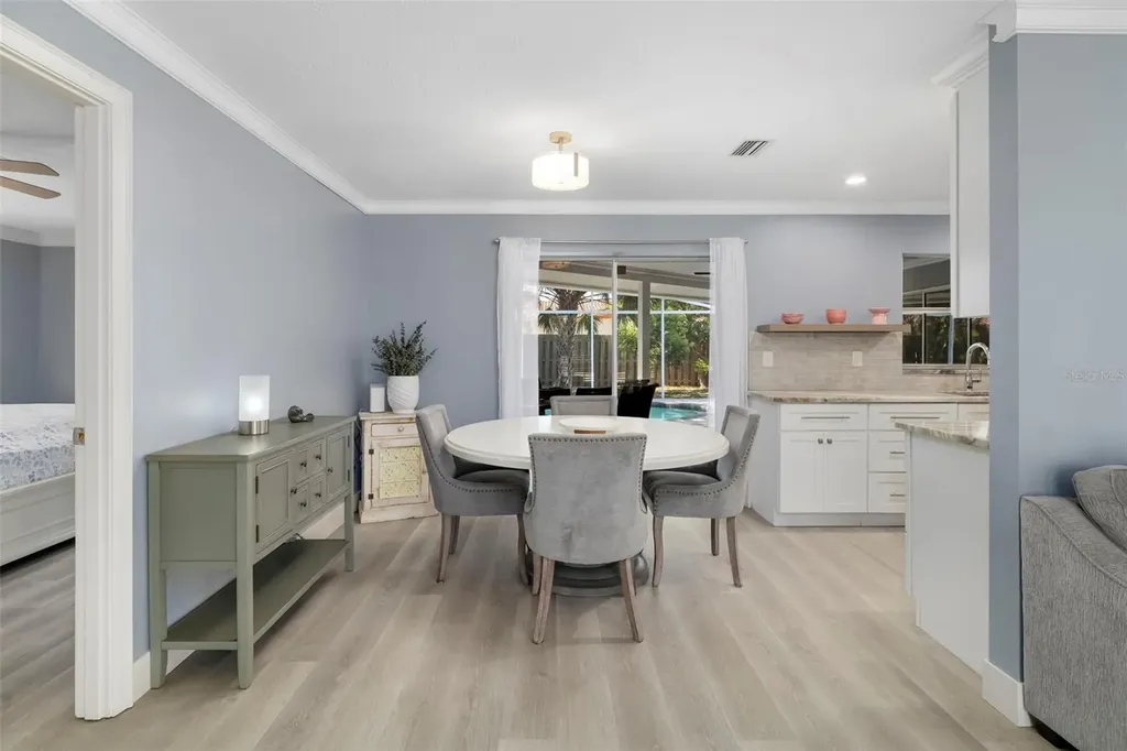3304 Spring Mill Circle Sarasota FL 34239